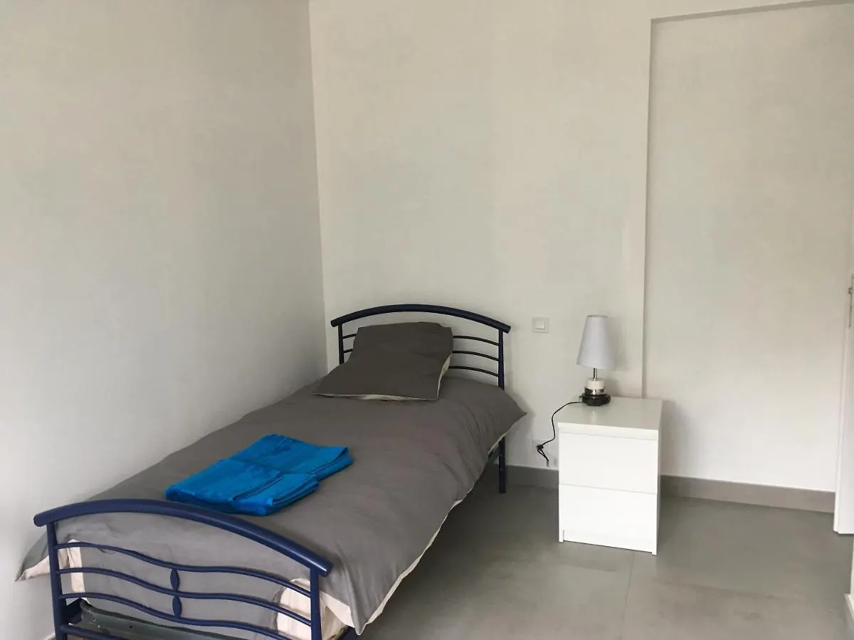 Charmant 2 Piece Sur Les Hauteurs Apartment Chambery